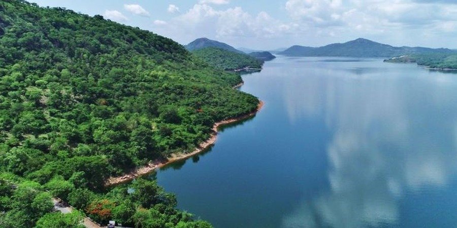 Ghana Classic Adventure: Cultural Festivals & National Parks